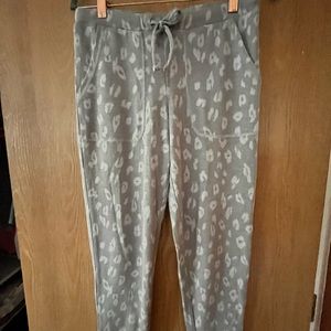 Lounge wear bottoms G&L